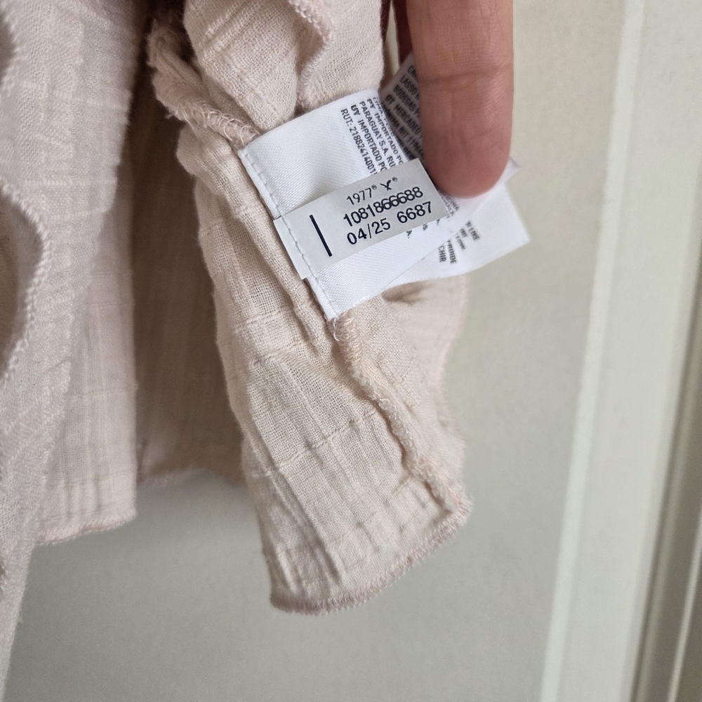 AE Ruched Flutter Sleeve Blouse - Picture 10 of 14